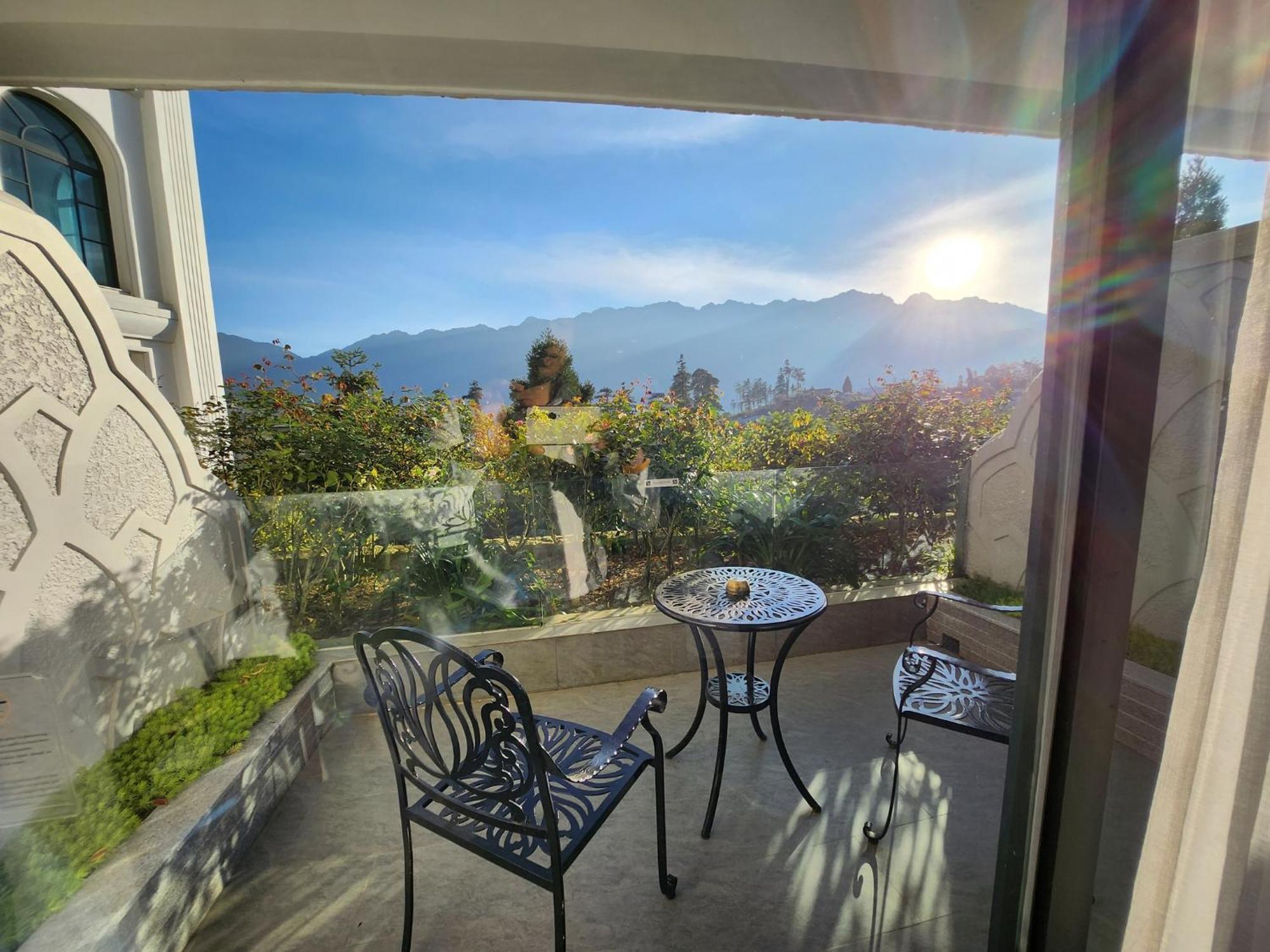 Silk Path Grand Sapa Resort & Spa Εξωτερικό φωτογραφία View from the balcony of a suite at the Hotel del Monte