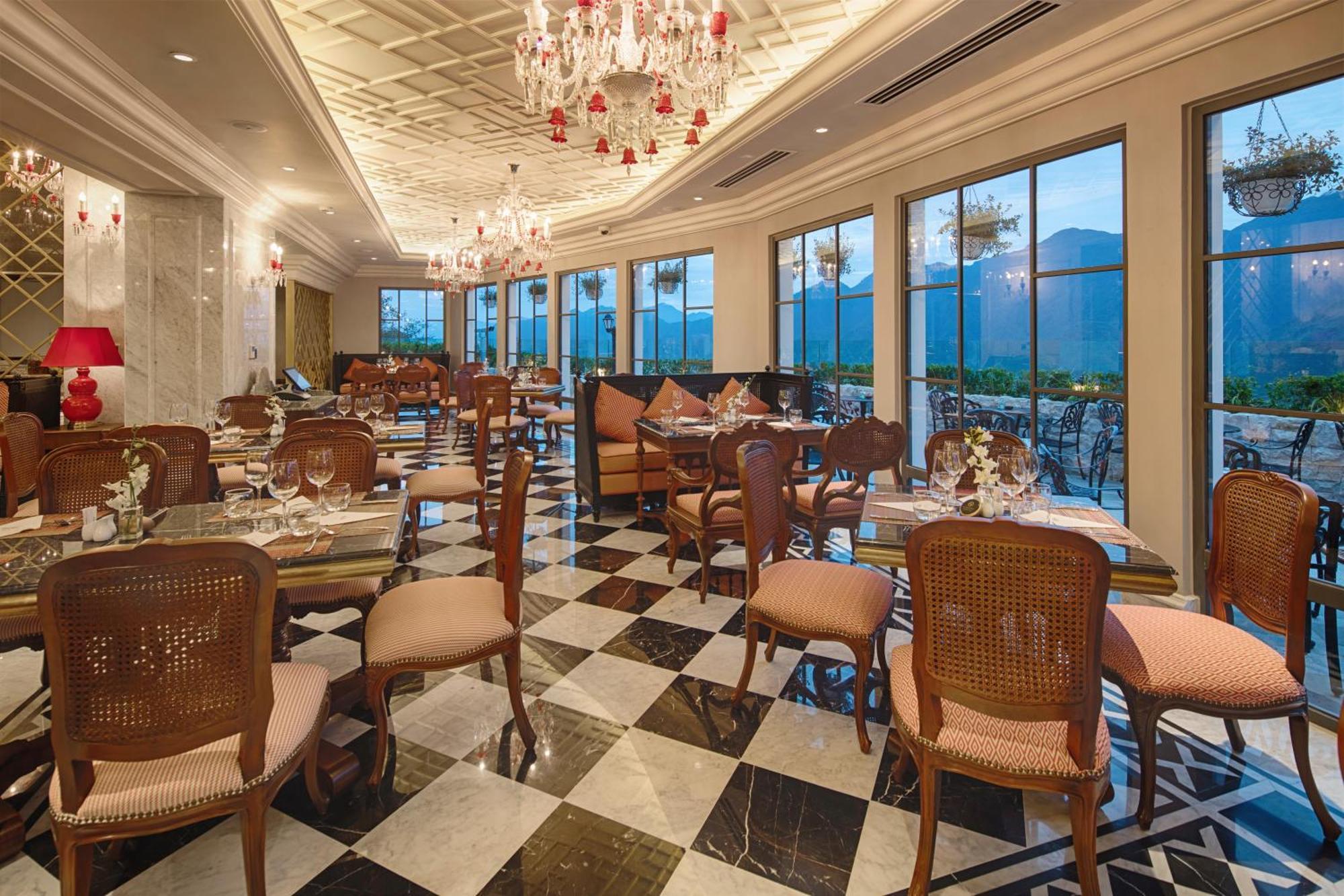 Silk Path Grand Sapa Resort & Spa Εξωτερικό φωτογραφία The restaurant