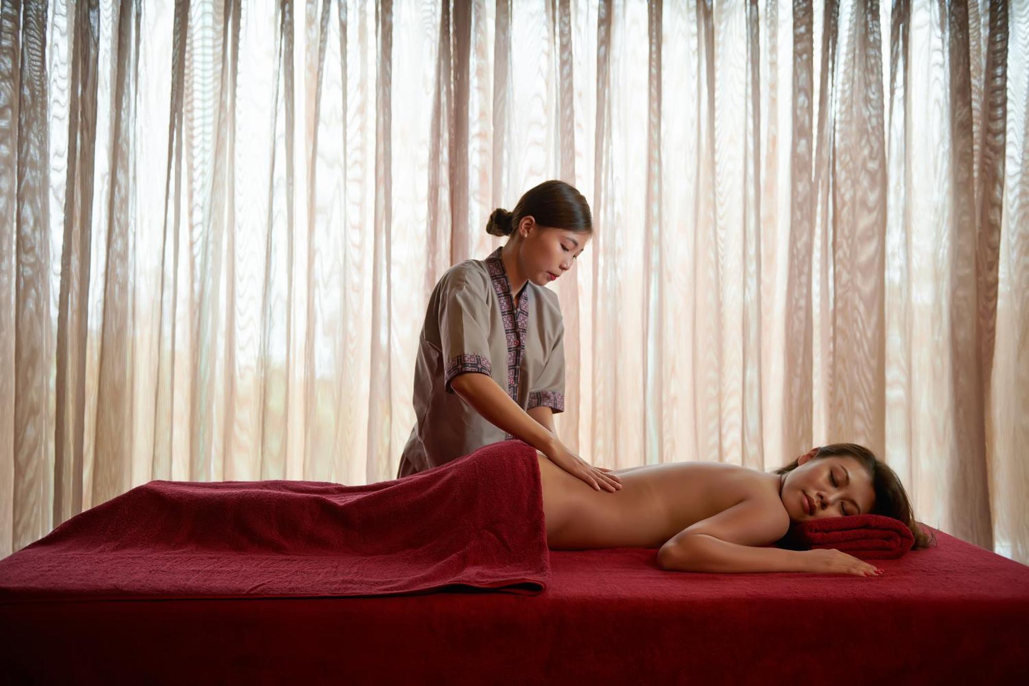 Silk Path Grand Sapa Resort & Spa Εξωτερικό φωτογραφία Thai massage
